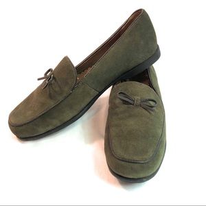 Lands End shoes khaki olive green suede loafers 7D